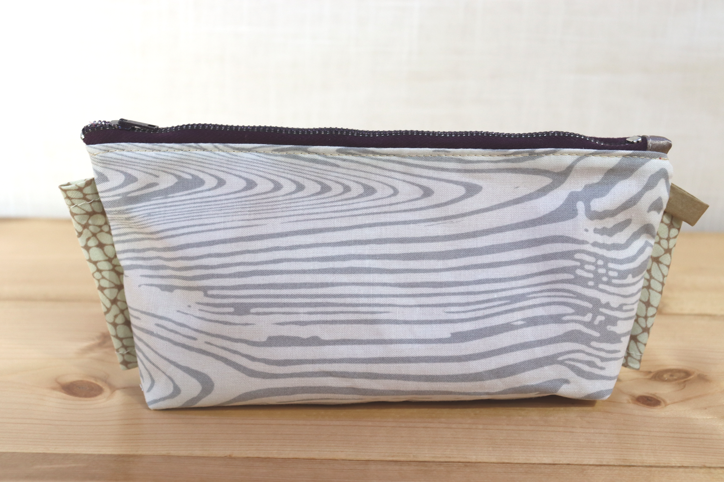 Zipper Pouch Bag - Embroidery Smile Gray