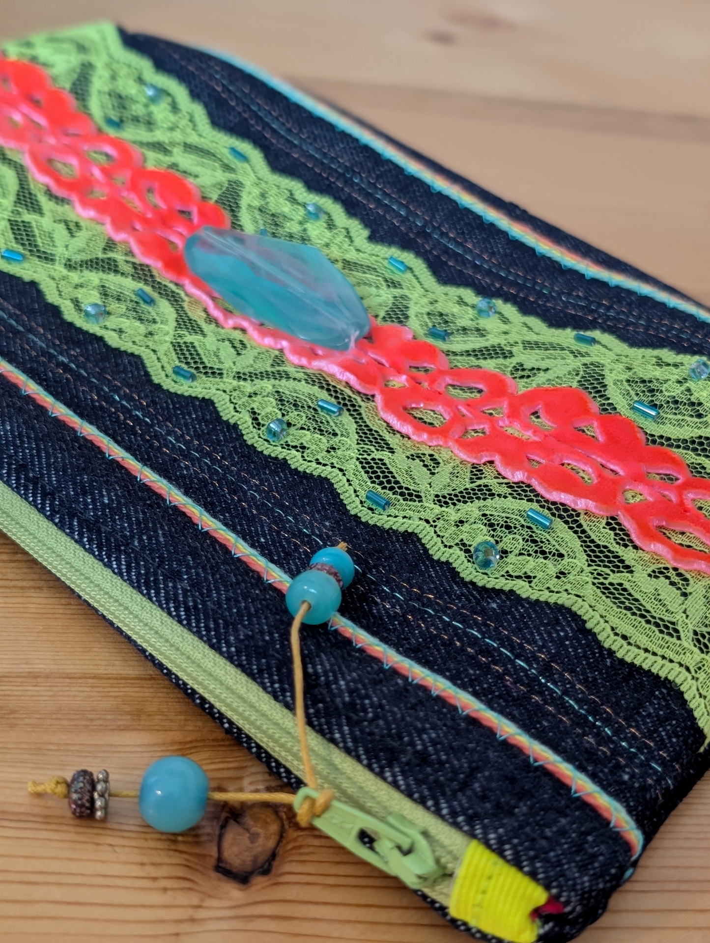 Green Lace Handbag Clutch