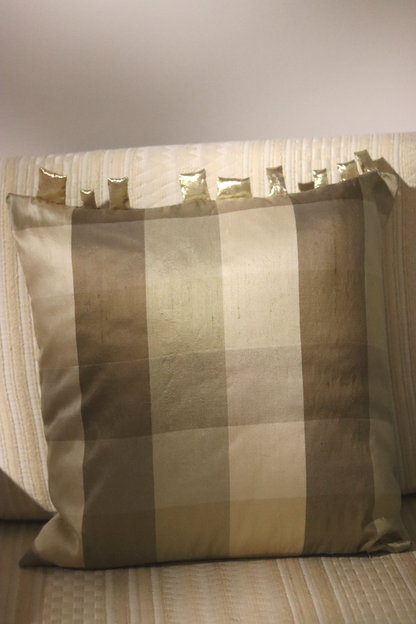 Throw Pillow Cover - Gold Sparkles
