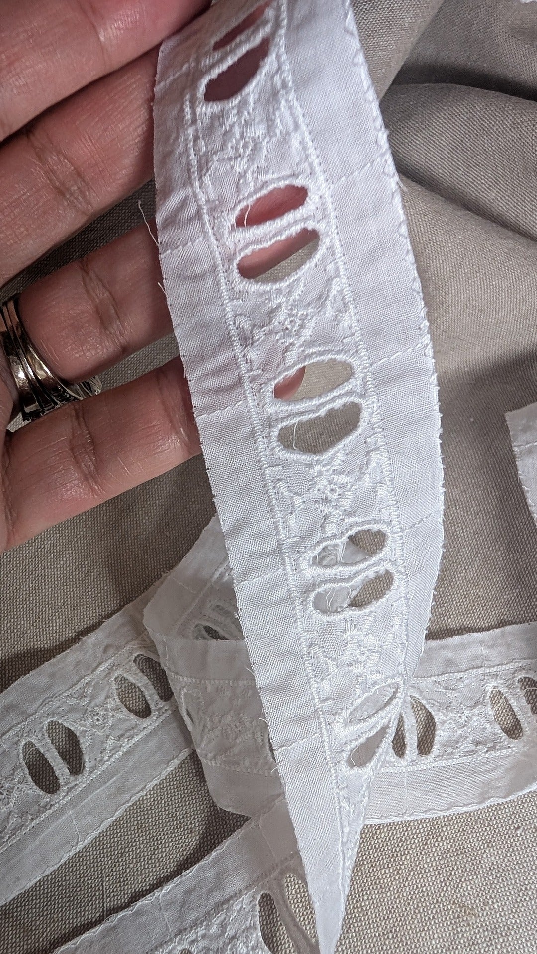 Close-up Martha Pullen Swiss Beading Trim flower motif 