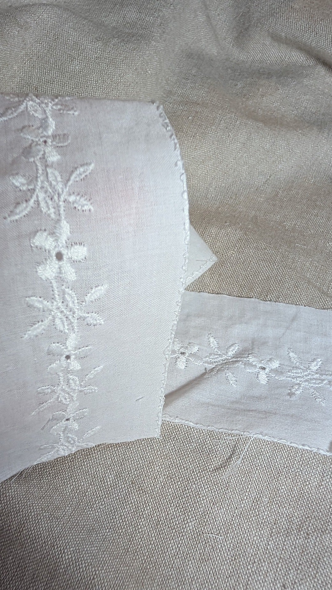 Close- up Swiss embroidery cotton trim from Martha Pullen in white with flower motif