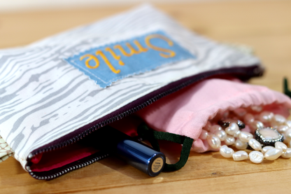Zipper Pouch Bag - Embroidery Smile Gray