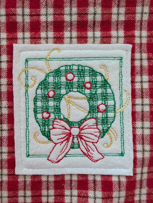 Table Runner Christmas Wreath Embroidery Red Trim