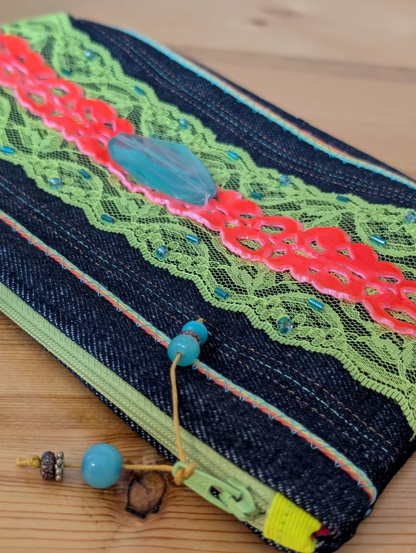 Green Lace Handbag Clutch